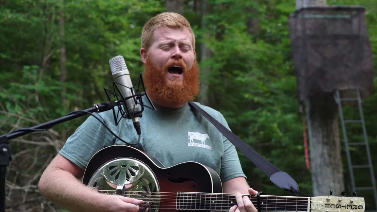 Virginia Factory Worker Becomes ‘Overnight Sensation’ as Blue-Collar Anthem ‘Rich Men North of Richmond’ Goes Big